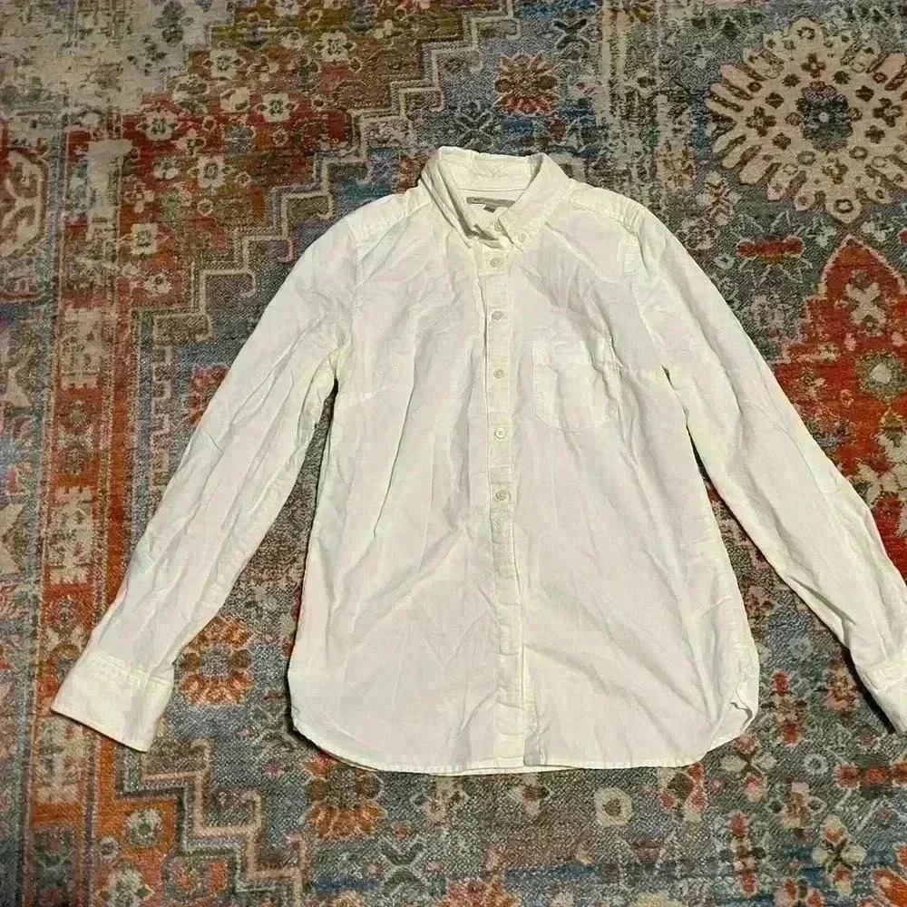 Gap white Oxford button down